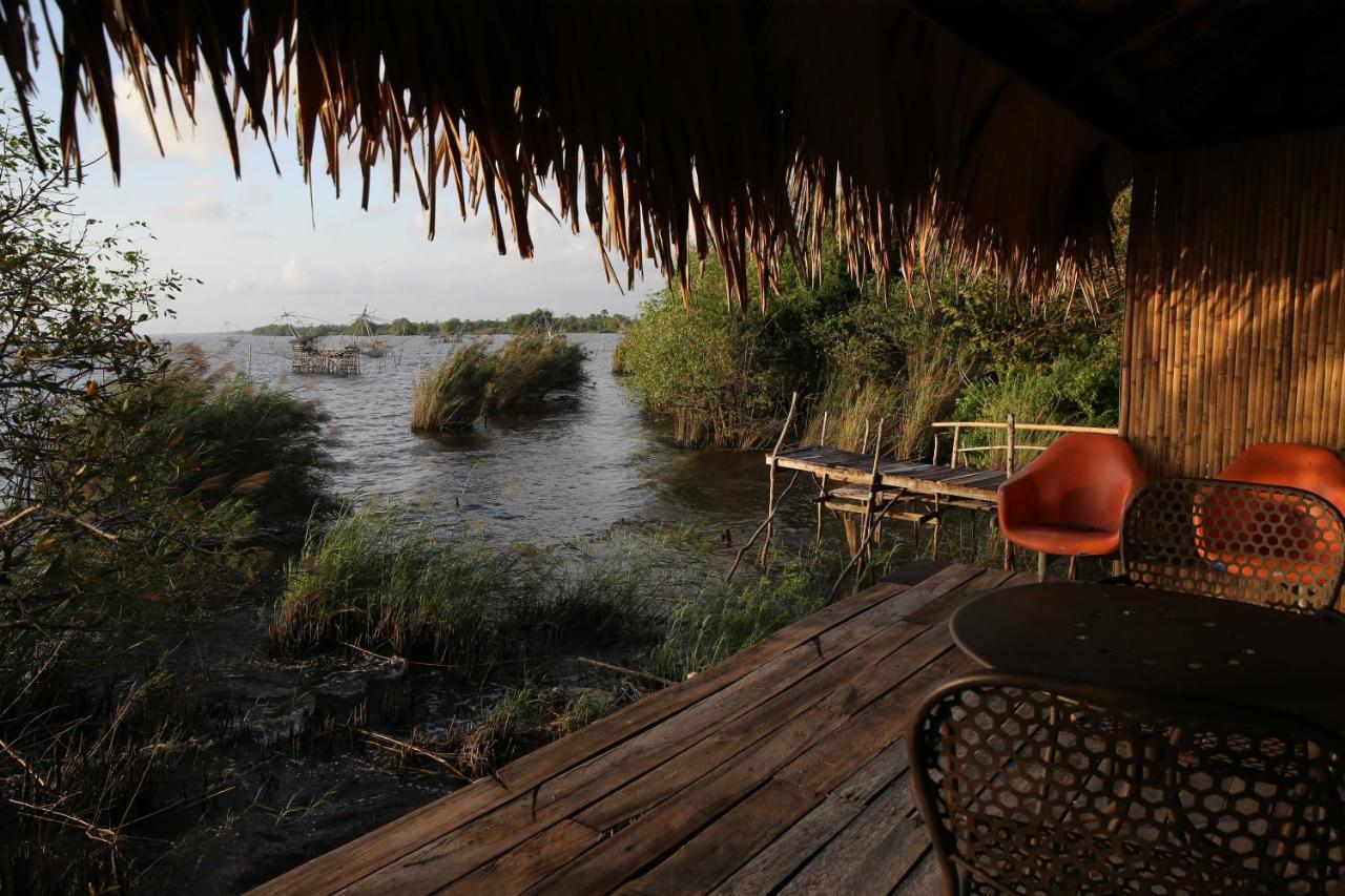 Wetlandcamp บ้านชายเล Phatthalung Esterno foto