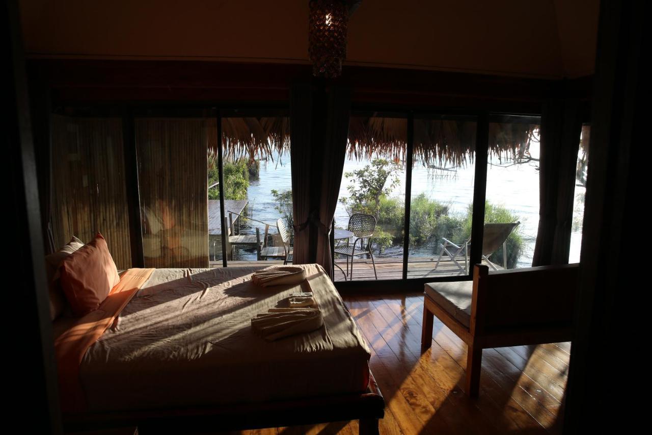 Wetlandcamp บ้านชายเล Phatthalung Esterno foto